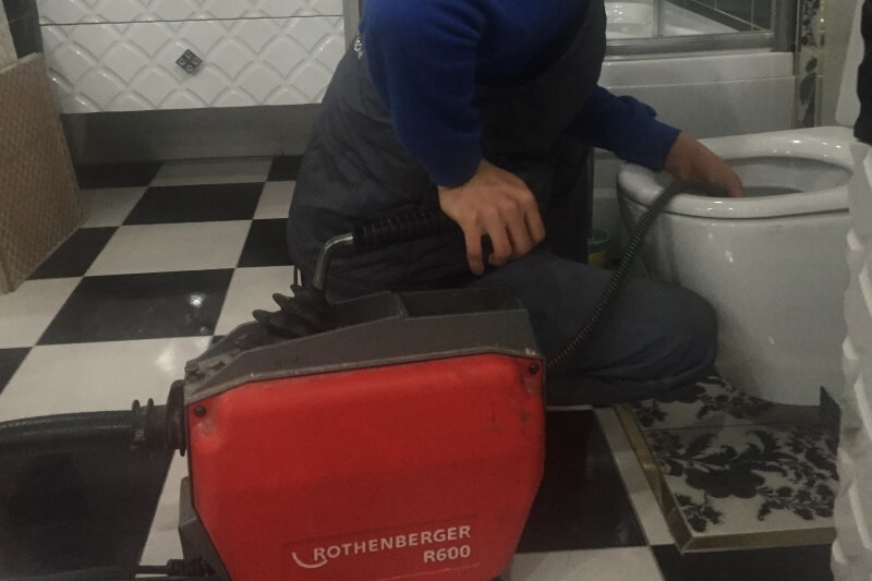 Üsküdar Tuvalet Lavabosu Acma